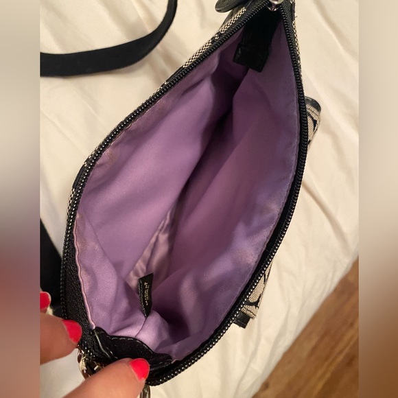 Coach signature c pattern crossbody bag - Picture 7 of 10